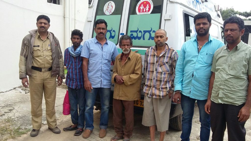 ಮೂಡಿಗೆರೆ: ಮಾನವೀಯತೆ ಮೆರೆದ ಸಮಾಜ ಸೇವಕರ ತಂಡ